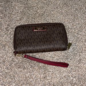 Michael Kors wallet